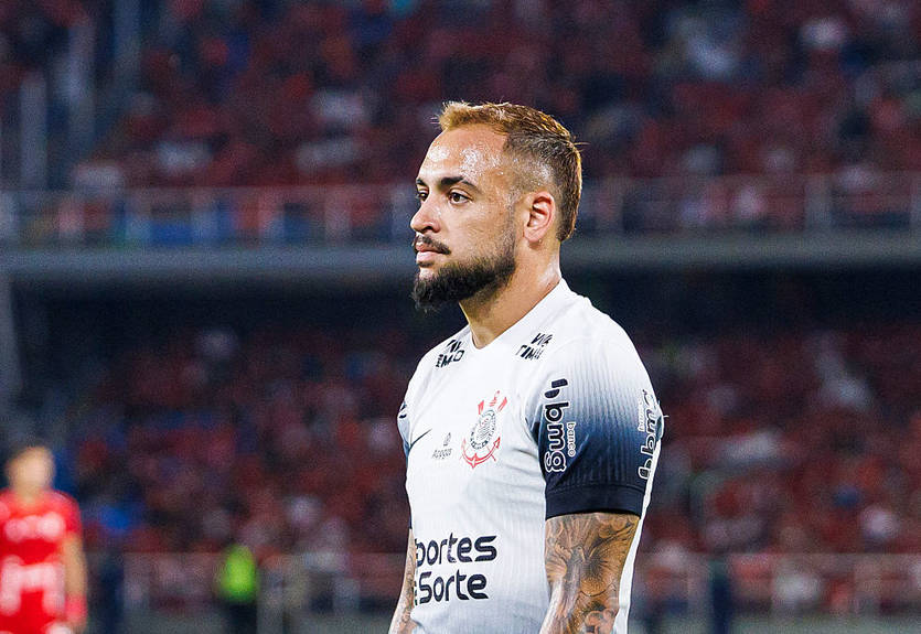 ФИФА обязала Коринтианс выплатить Шахтеру один миллион евро