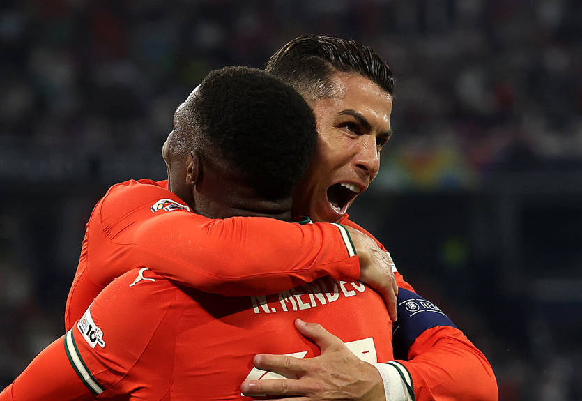 Скандальний гол Вірца у відеоогляді матчу Німеччина - Португалія