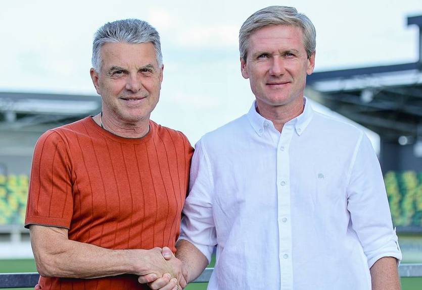 Левый Берег объявил о смене тренер после вылета из УПЛ