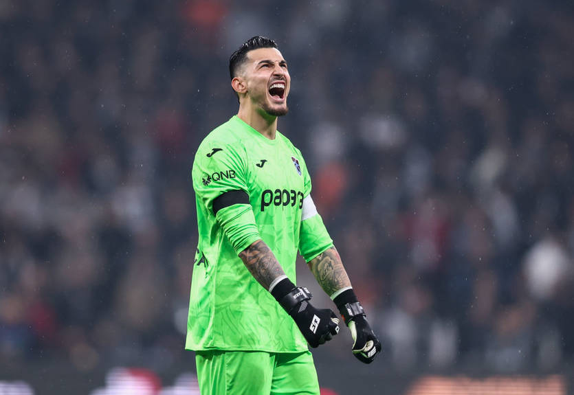 Шахтар хоче придбати лідера турецького клубу Шахтар хоче придбати лідера турецького клубу