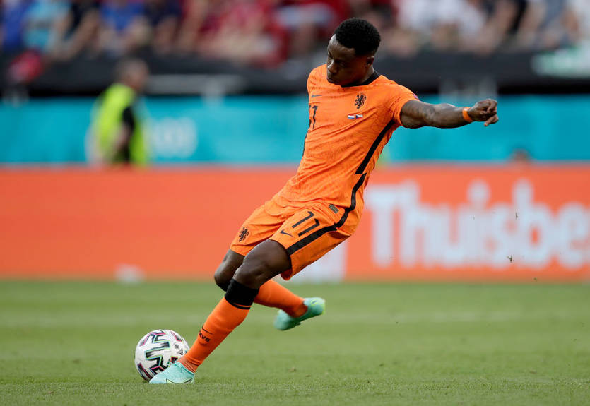 Ексгравця збірної Нідерландів затримали в Дубаї - йому загрожує 7.5 років в'язниці