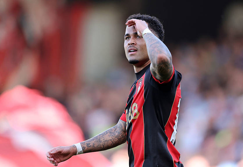 МЮ готовий приєднатися до розграбування Борнмута