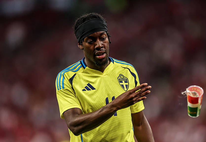 Ньюкасл пытался подписать экс-игрока Манчестер Юнайтед Ньюкасл пытался подписать экс-игрока Манчестер Юнайтед