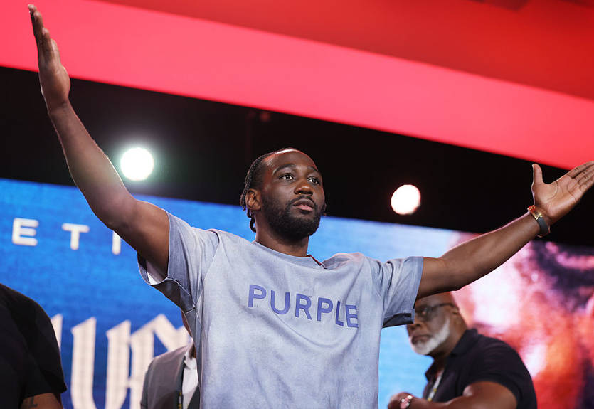 "Б'ються дві легенди": Кроуфорд оцінив значущість поєдинку з Альваресом