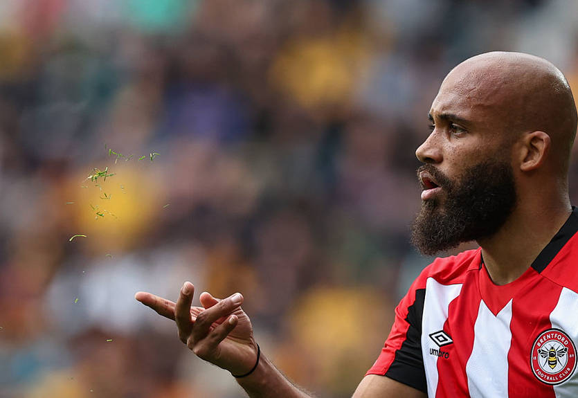 Манчестер Юнайтед согласовал сумму трансфера одноклубника Ярмолюка