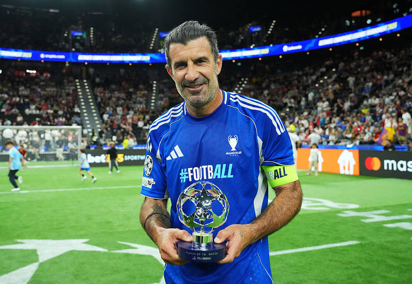 Луиш Фигу рассказал, кто должен выиграть Золотой мяч-2025