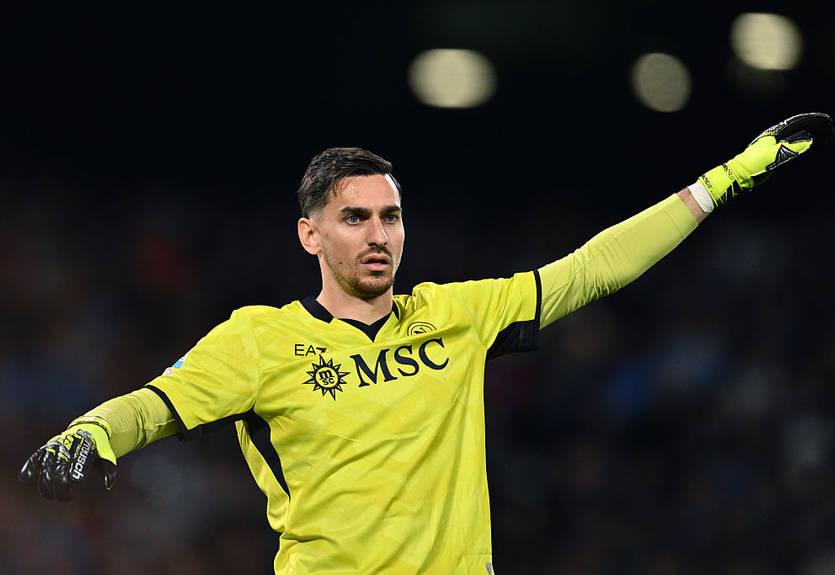 Найкращий воротар Серії A підписав новий контракт