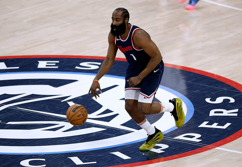 Звезда НБА подпишет новый контракт со своим клубом