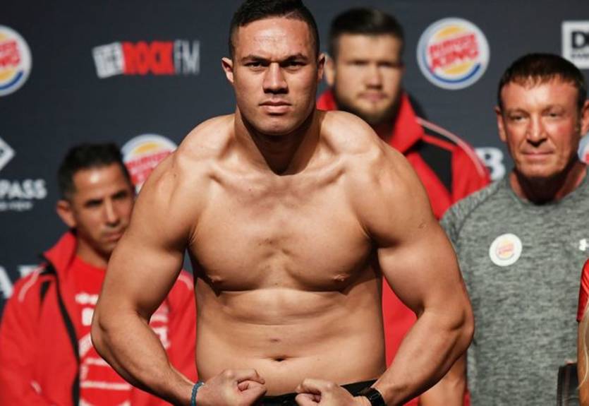 Паркер подписал контракт с Эдди Хирном и получил следующего соперника