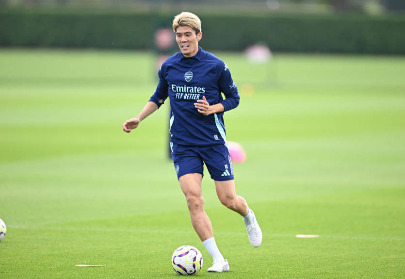 Арсенал неожиданно расторг контракт с одним из игроков