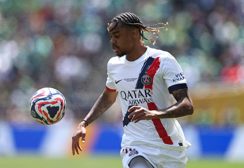 ПСЖ хочет подписать новый контракт со своим талантом