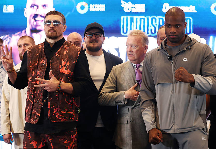 "Це безумство": Джо Роган розповів, скільки Усик заробить за реванш із Дюбуа