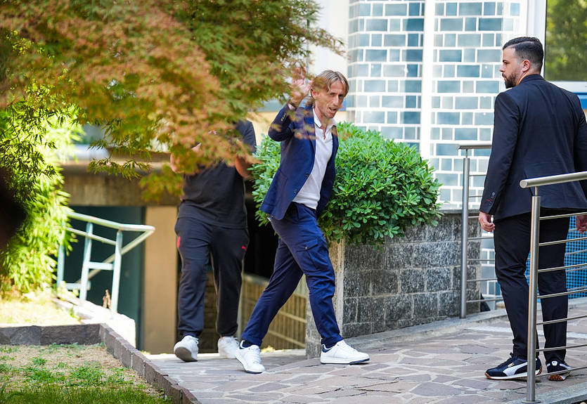 Милан объявил о подписании обладателя Золотого мяча