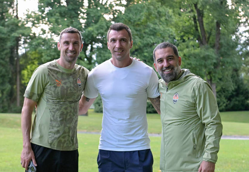 Вице-чемпион мира посетил тренировку Шахтера