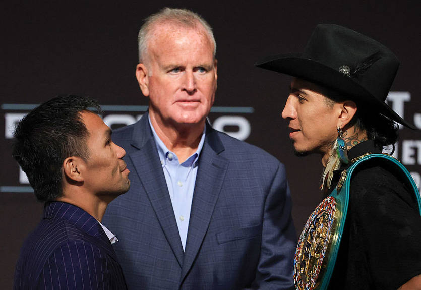 Пакьяо и Барриос устроили дуэль взглядов перед будущим боем