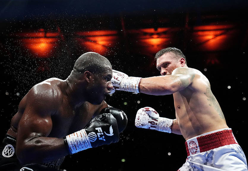 Превосходство победителя: опубликована статистика ударов боя Усик - Дюбуа