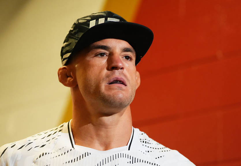 Дважды обидчик Макгрегора проиграл прощальный бой UFC