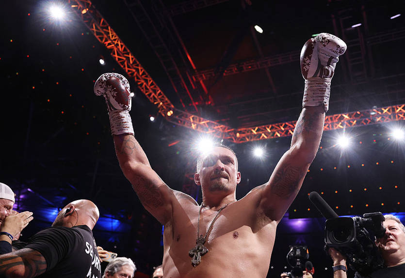 «Великий чемпион и боец на поколения»: Тренер Дюбуа расхвалил Усика