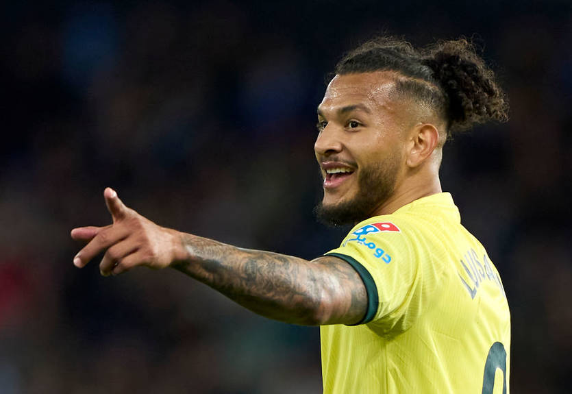 Спортинг подпишет Суареса на замену Дьекерешу