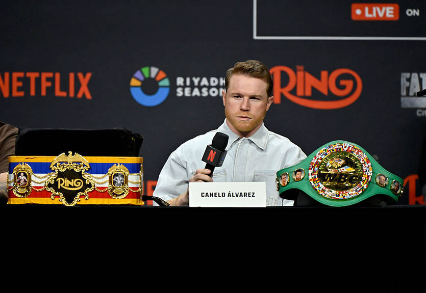 Канело назвал трех лучших боксеров современности