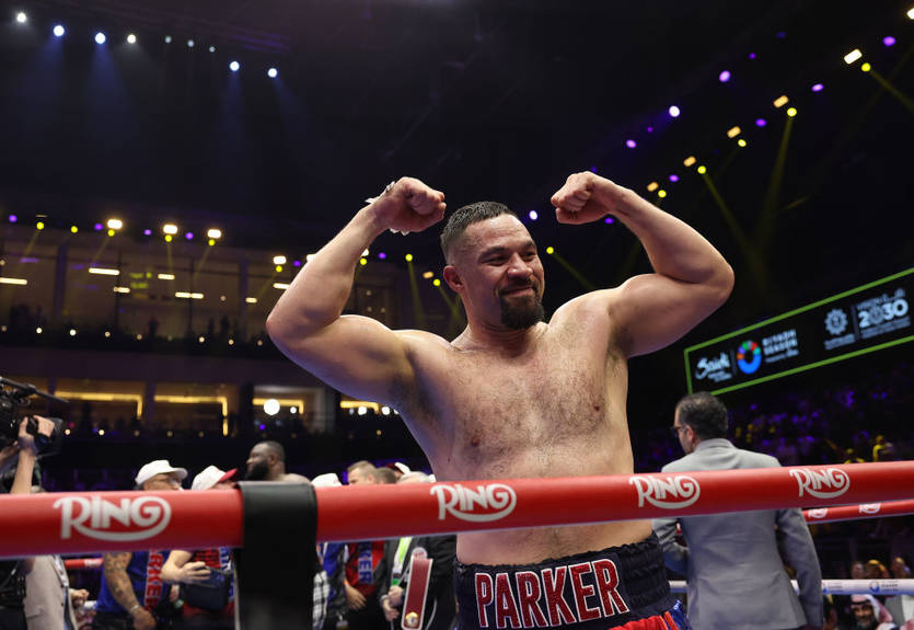 "Усик бы уже вступил переговоры": промоутер Паркера высказался про возможный бой с украинцем