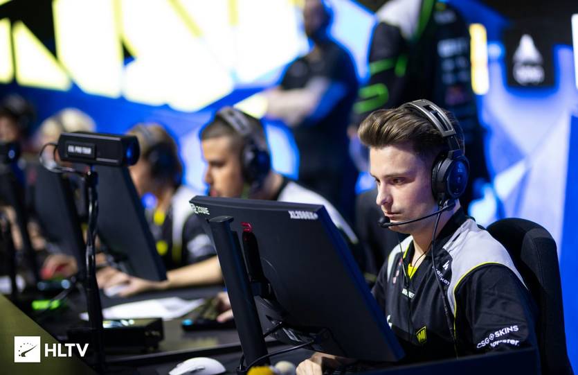 NaVi проиграли Astralis / HLTV.org