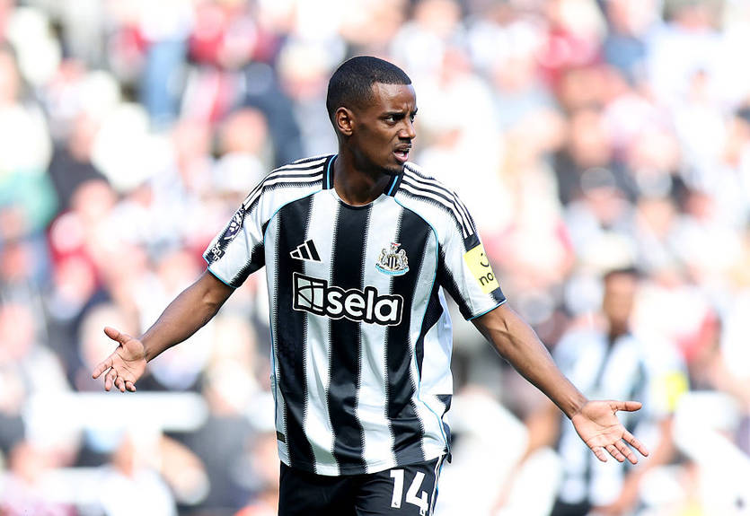 Ньюкасл вирішив блокувати трансфер свого ключового форварда Ньюкасл вирішив блокувати трансфер свого ключового форварда