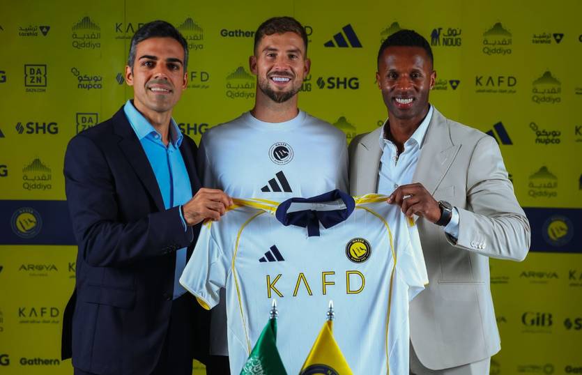 Иньиго Мартинес перешел в Ан-Наср / AlNassr FC