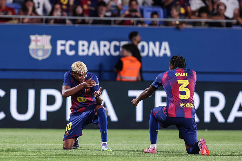  Барселона - Комо / Getty Images