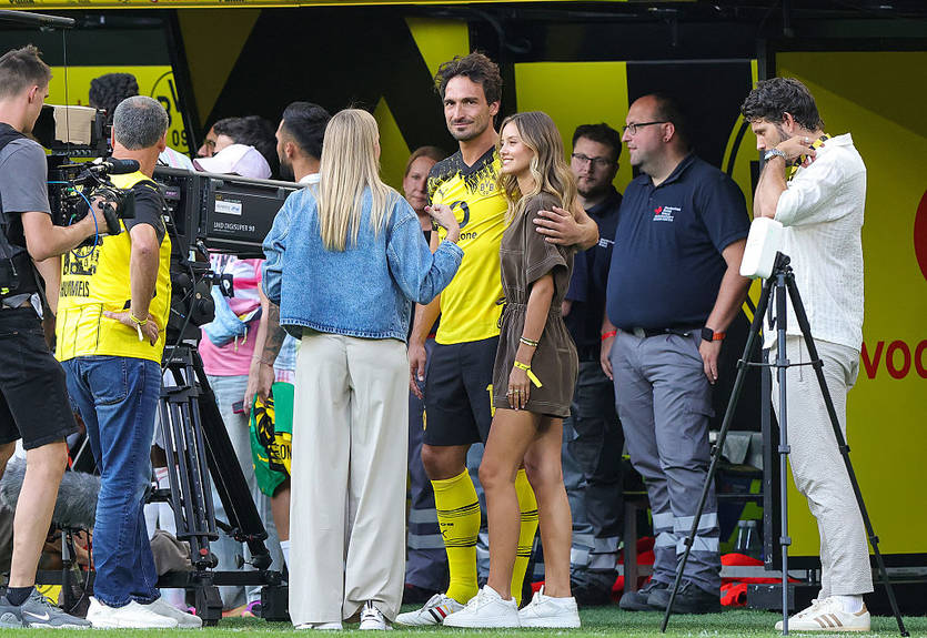 Легендарный футболист не пригласил сына на свой прощальный матч