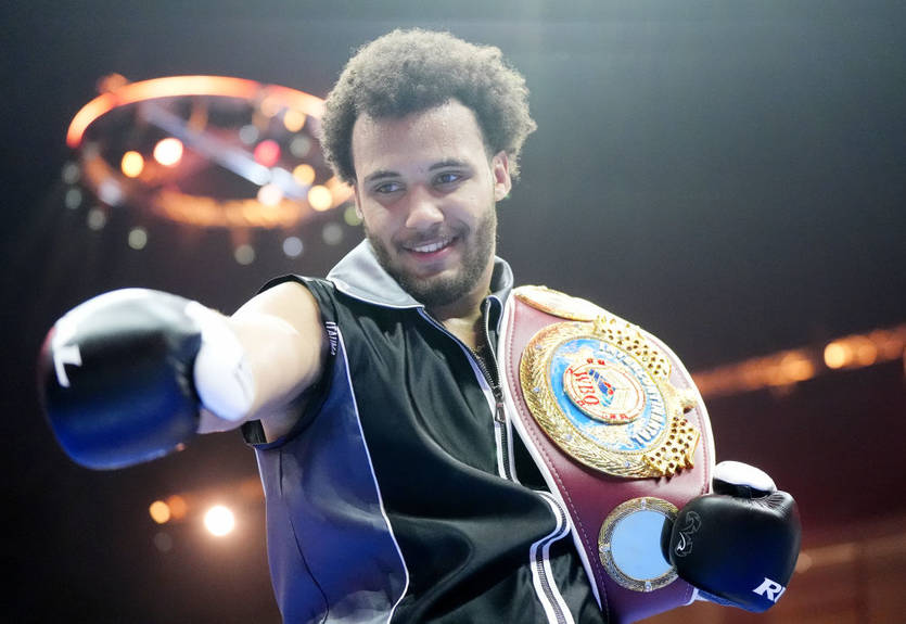 Промоутер назвал потенциальных соперников Итаумы после боя с Уайтом Промоутер назвал потенциальных соперников Итаумы после боя с Уайтом