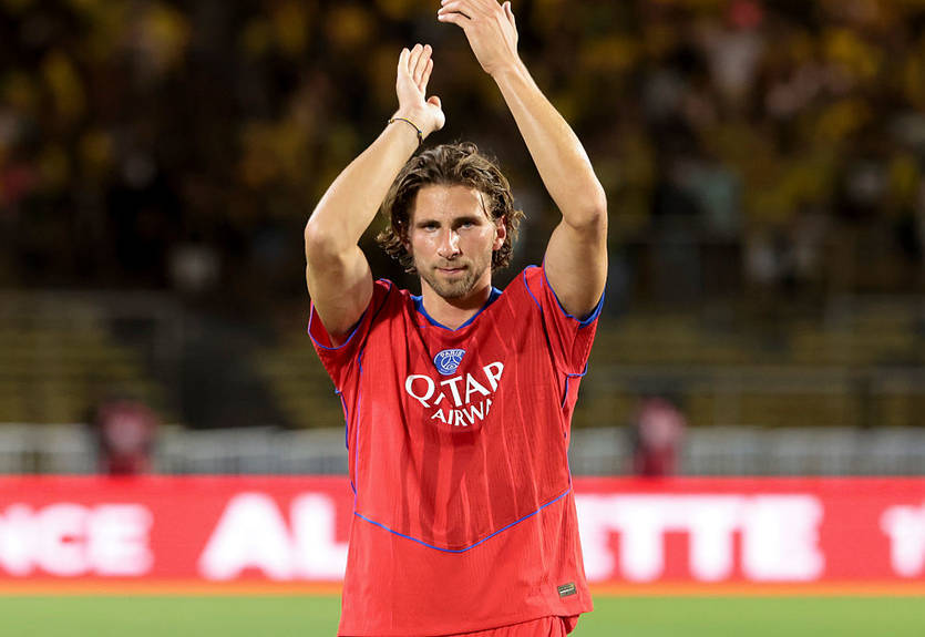 Забарный назвал игрока, который заслужил выиграть Золотой мяч-2025