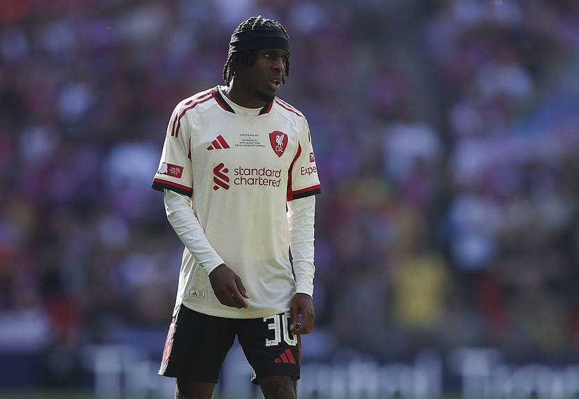 Новичок Ливерпуля вылетел с травмой