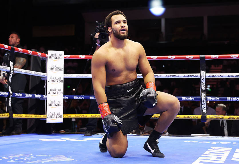 Беллью назвал двух бойцов, которых не может победить Итаума