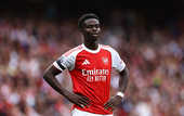 Арсенал потерял Саку перед матчем с Ливерпулем