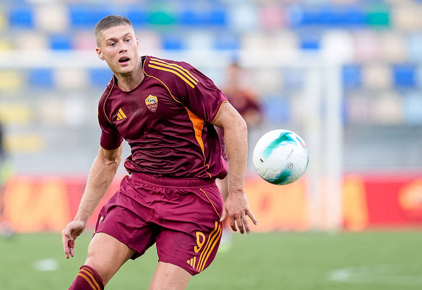 Вільярреал знайшов кошти для придбання Довбика