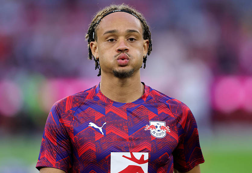 Тоттенгем зробив офіційну пропозицію щодо Сімонса