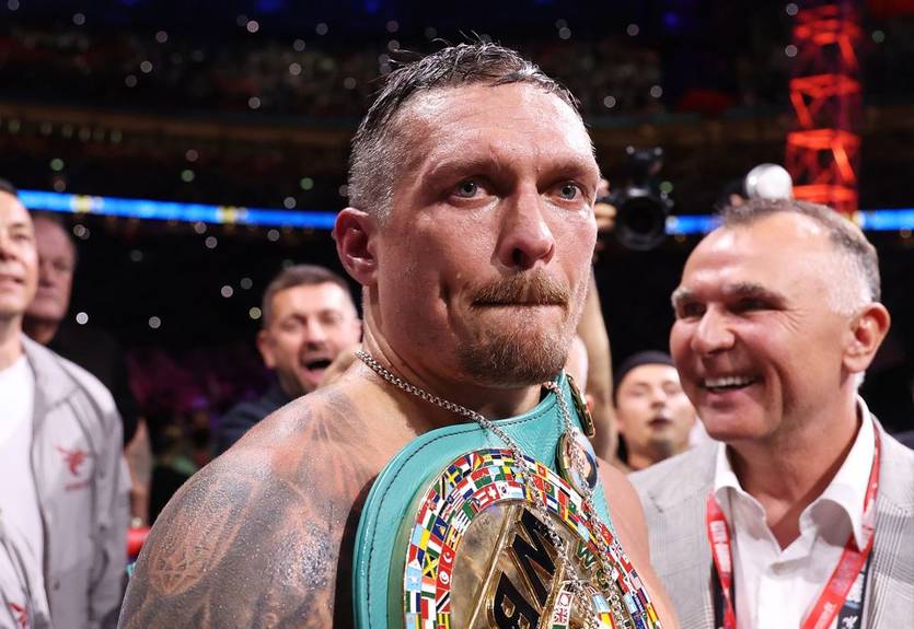 Промоутер Паркера усомнился в травме Усика, из-за которой он попросил отложить бой