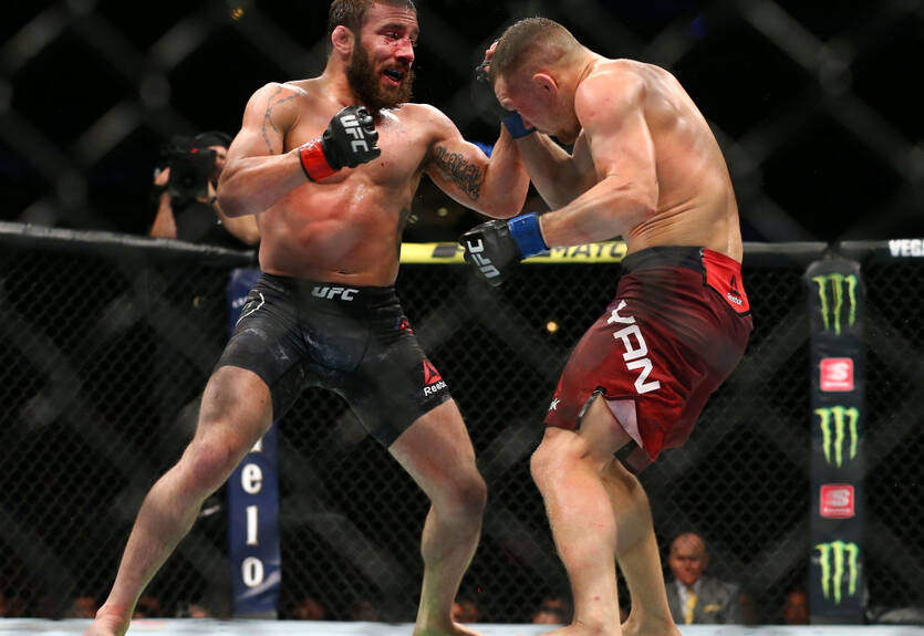 Джимми Ривера - Петр Ян: видео боя на UFC 238 Джимми Ривера - Петр Ян: видео боя на UFC 238