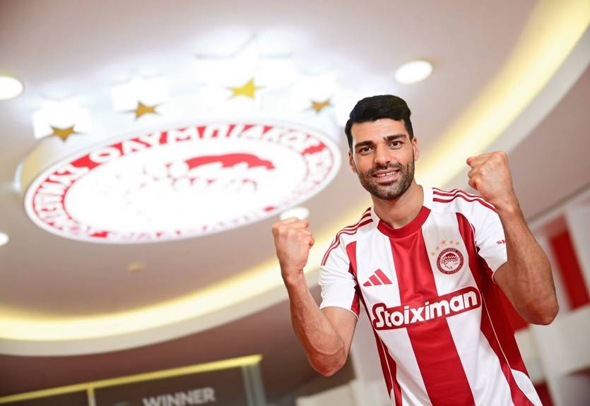 Яремчук получил финалиста Лиги чемпионов в конкуренты