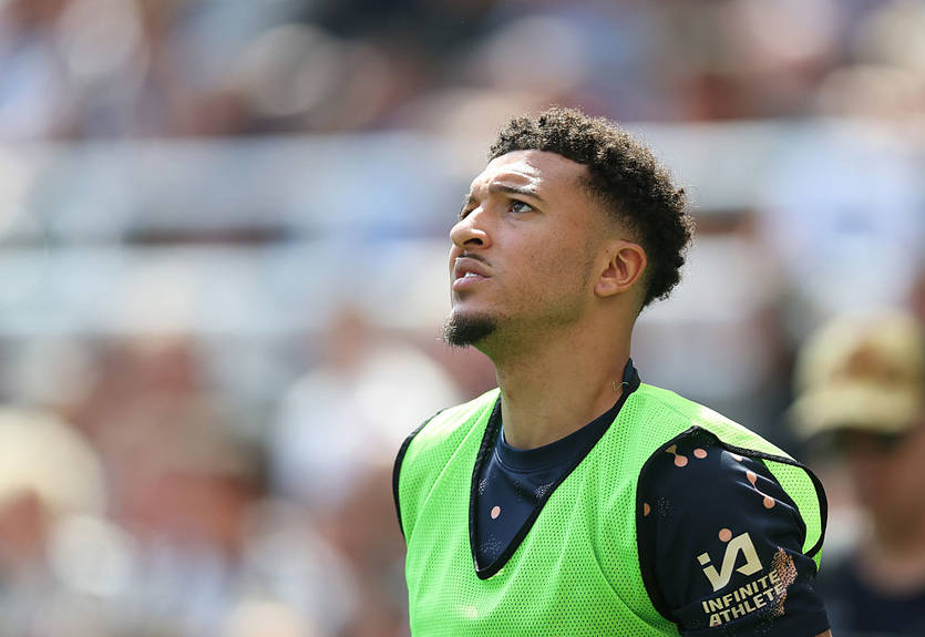 Не нужный для МЮ вингер отправится в клуб АПЛ, который проваливает старт сезона