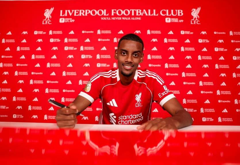 Ливерпуль подписал Исака с обновлением рекорда