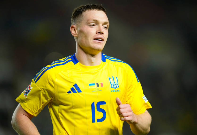 Ребров определился с парой игроков, которым не нашлось места в заявке на Францию