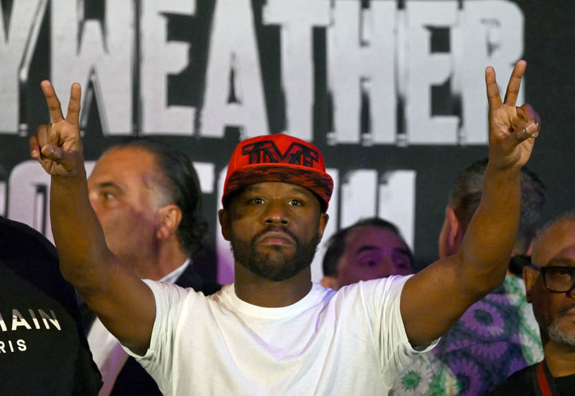 "Дасть фанатам те, чого вони хочуть": Мейвезер оцінив майбутній бій проти Тайсона