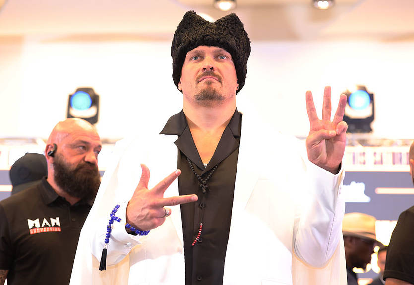 ESPN назвал топ-25 лучших боксеров XXI века