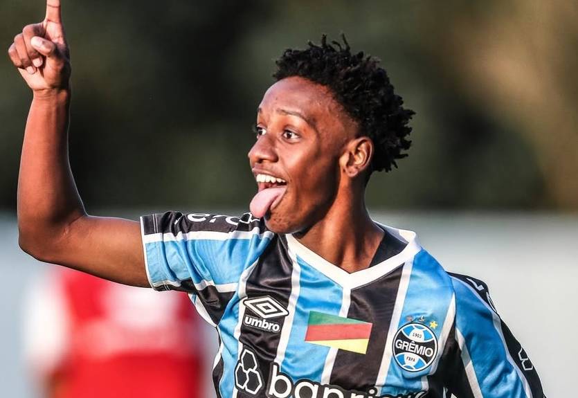 Бразильський клуб відхилив пропозицію Шахтаря щодо свого півзахисника