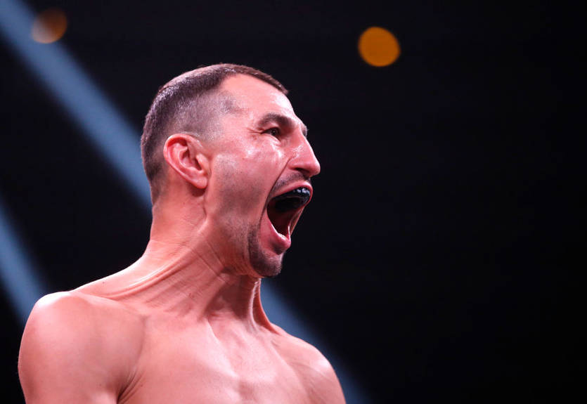 Постол позмагається за другорядний титул