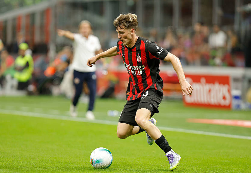 Мілан продовжить контракт з вінгером, який повернувся після двох років у орендах Мілан продовжить контракт з вінгером, який повернувся після двох років у орендах