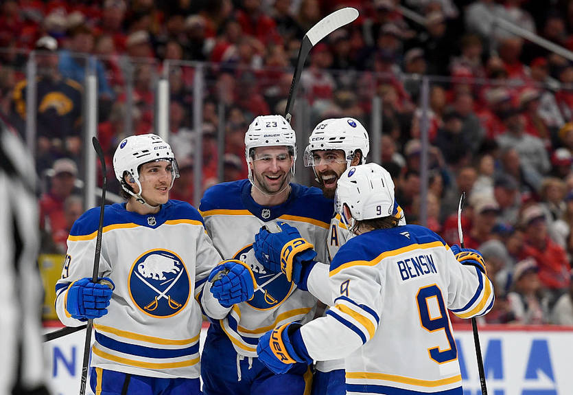 Клуб НХЛ отстранил тренера, которого неделю назад задержали за вождение в нетрезвом состоянии