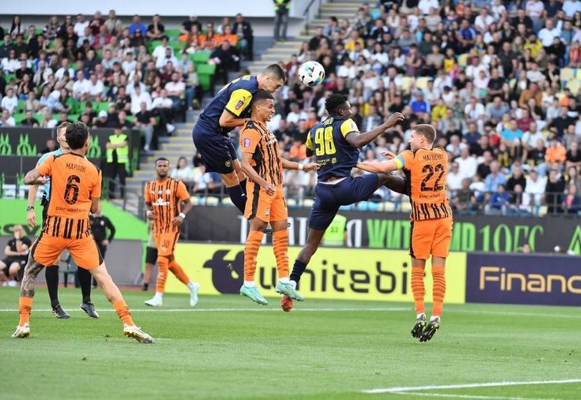 Шахтар розійшовся миром із Металістом 1925